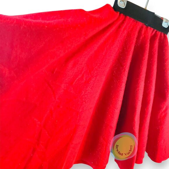 Red Felt Poodle Skirt Handmade 50s Sock Hop Costume Sequin Applique XS/S 25" W - Picture 3 of 14